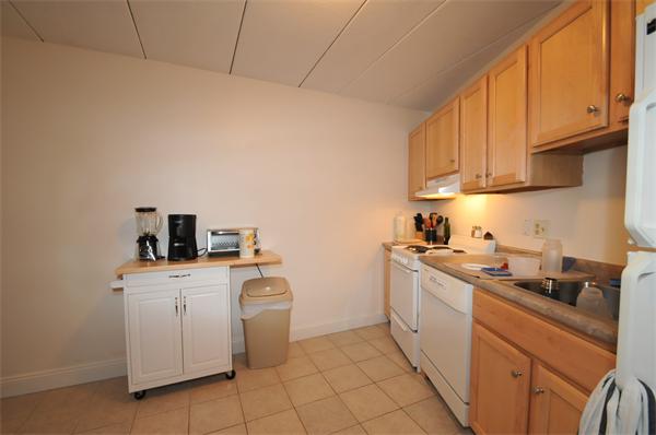 152 Turner Road, Unit 17 Holliston, MA 01746 - Photo 8 of 17