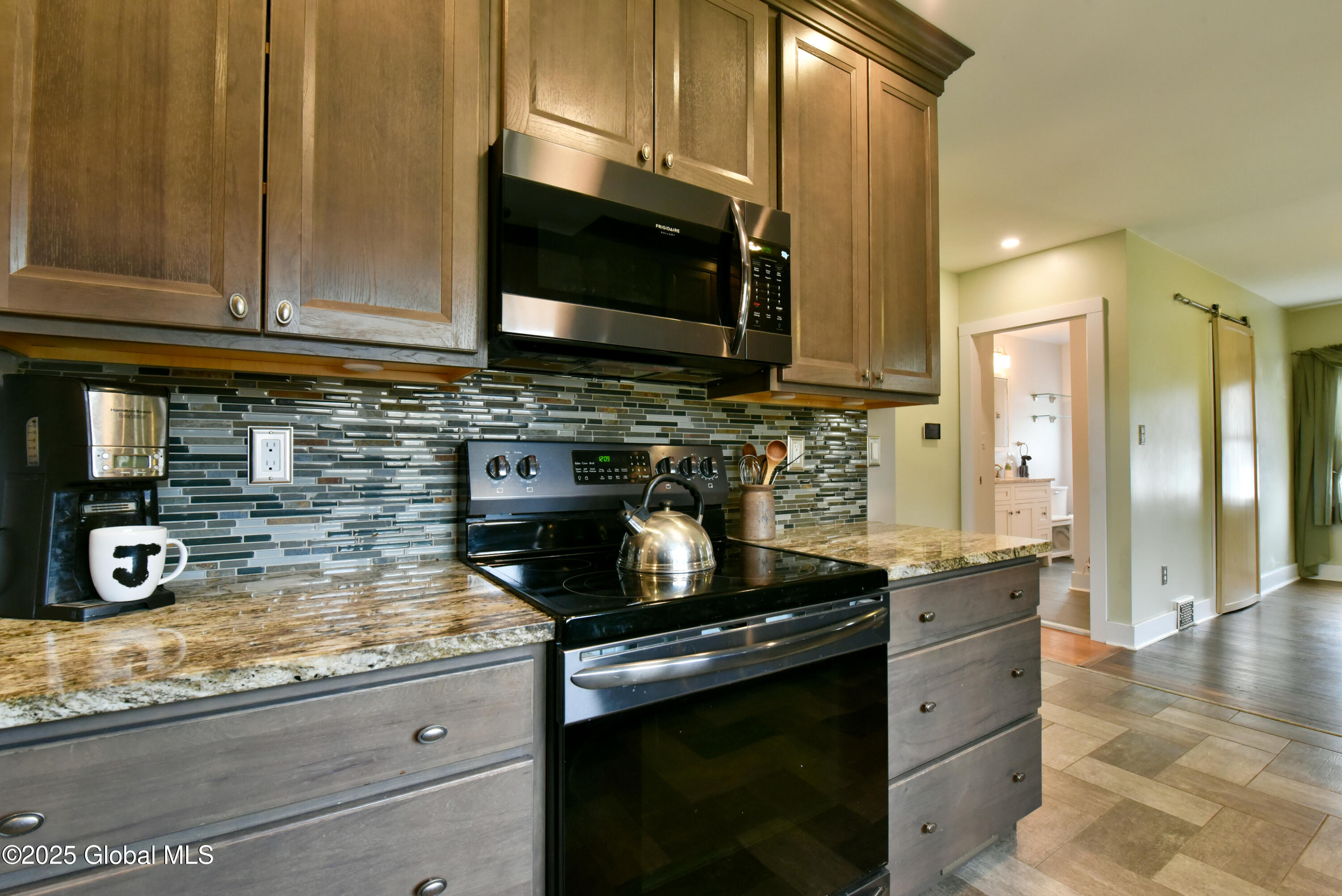 51 Spring Road Glenville, NY 12302 - Photo 13 of 51 Kitchen