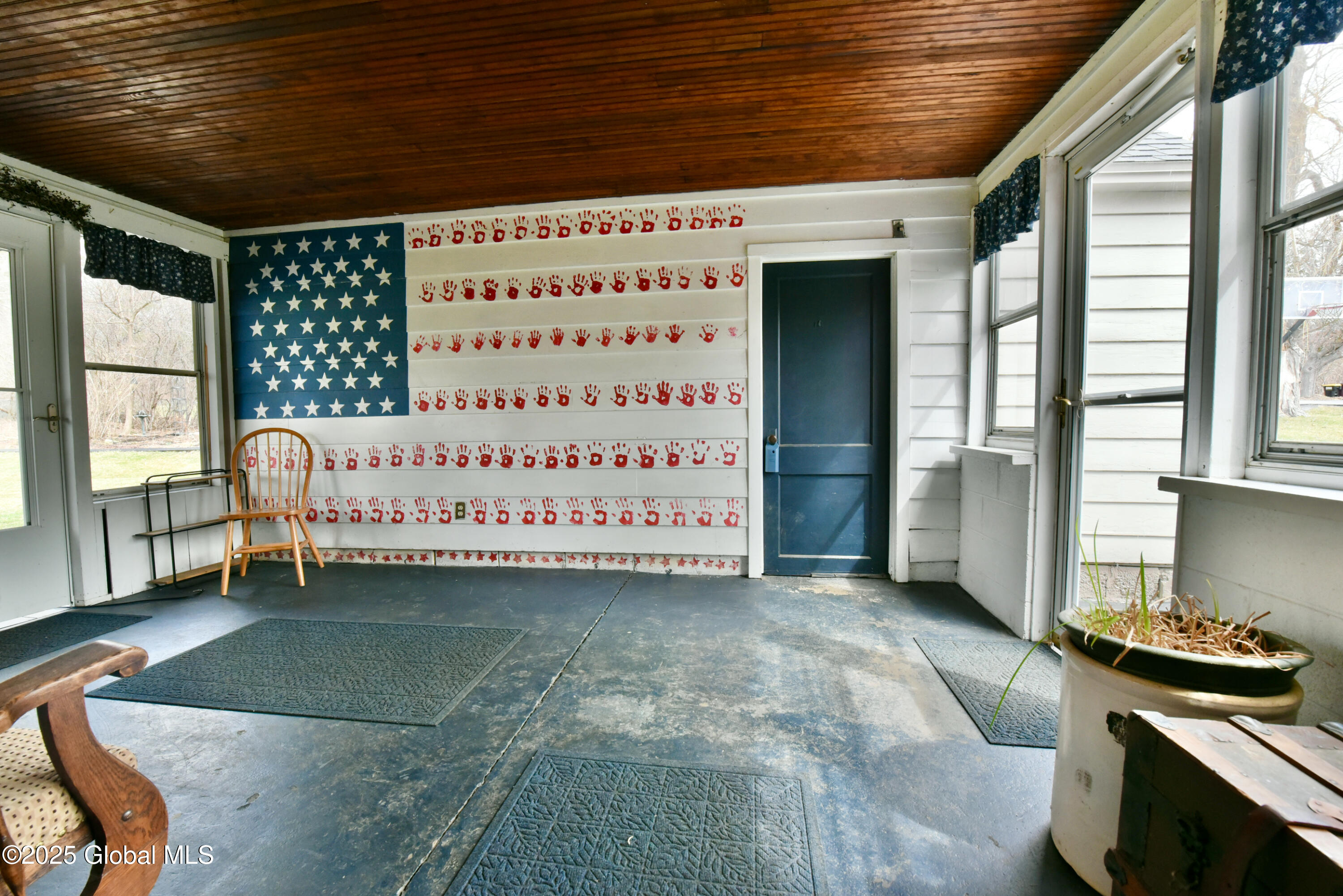 51 Spring Road Glenville, NY 12302 - Photo 8 of 51 breezeway