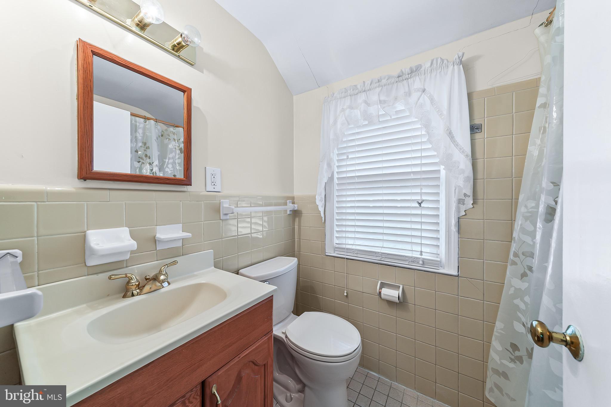 205 Plush Mill Road Wallingford, PA 19086 - Photo 23 of 40