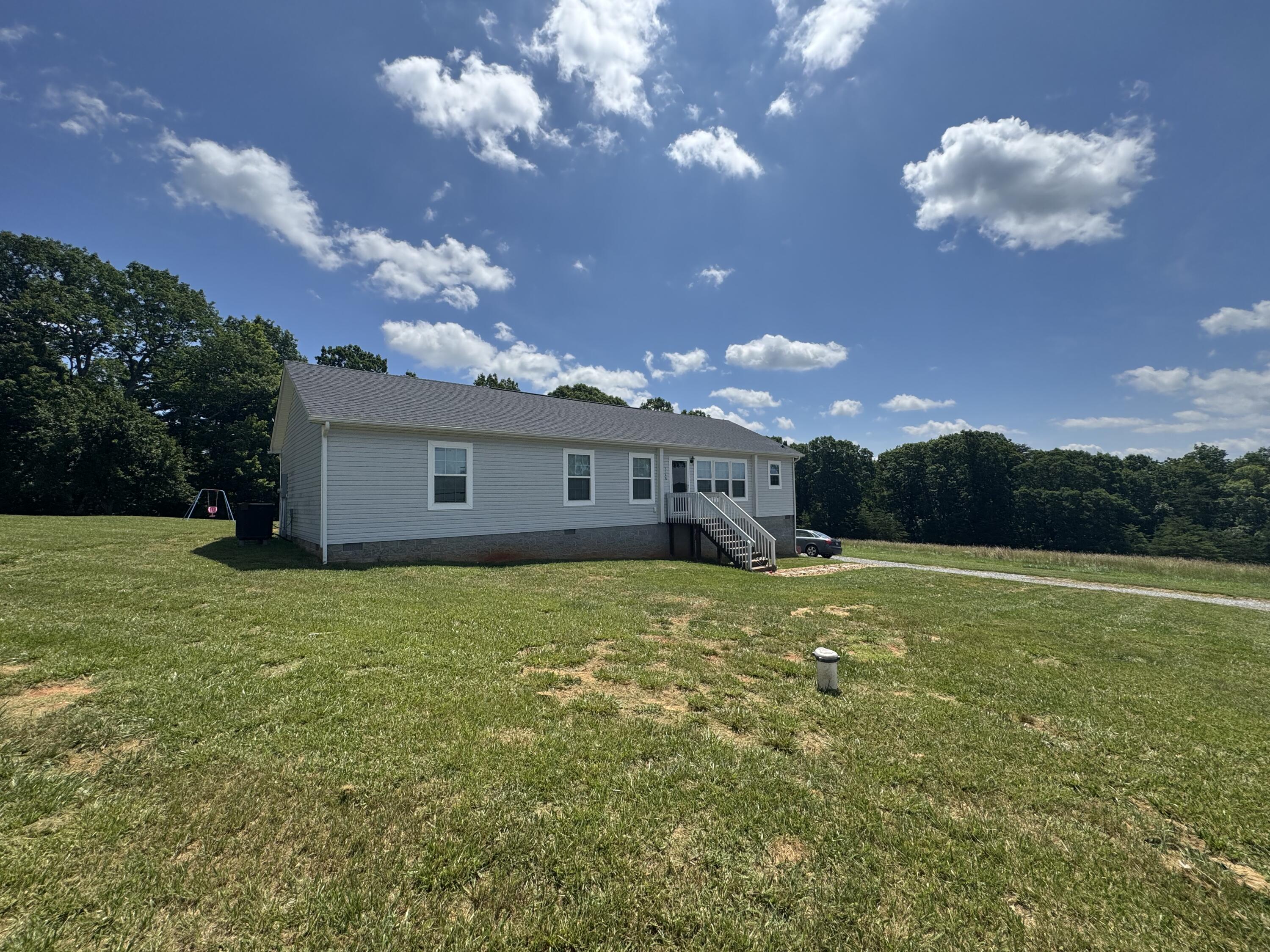 1148 Chapel View Lane Goodview, VA 24095 - Photo 5 of 35 IMG_4022