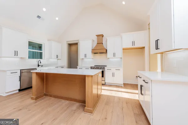 $565,000 | 2089 Willow Lake Road, Fort Valley, GA 31030