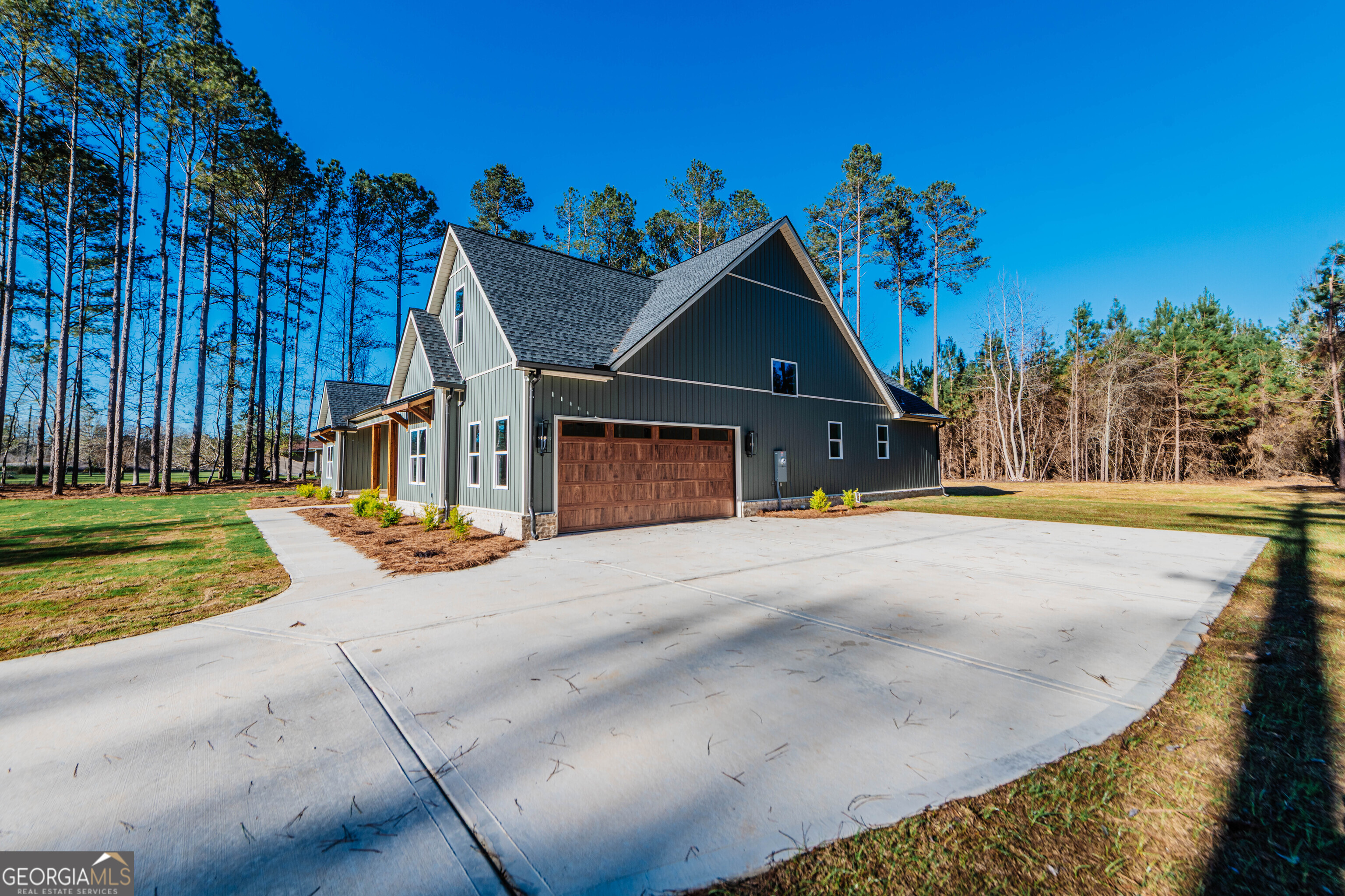 2089 Willow Lake Road Fort Valley, GA 31030 - Photo 50 of 50 a view of a house with entertaining space