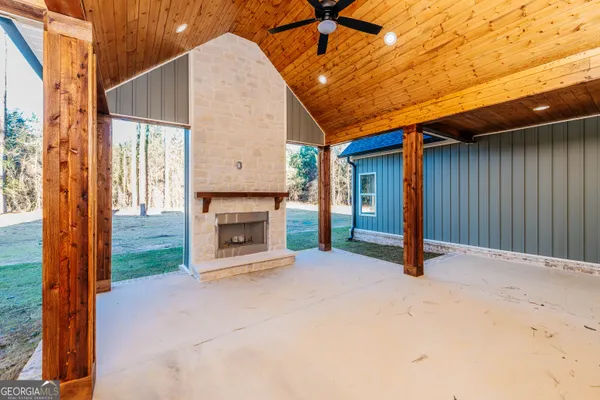 $565,000 | 2089 Willow Lake Road, Fort Valley, GA 31030