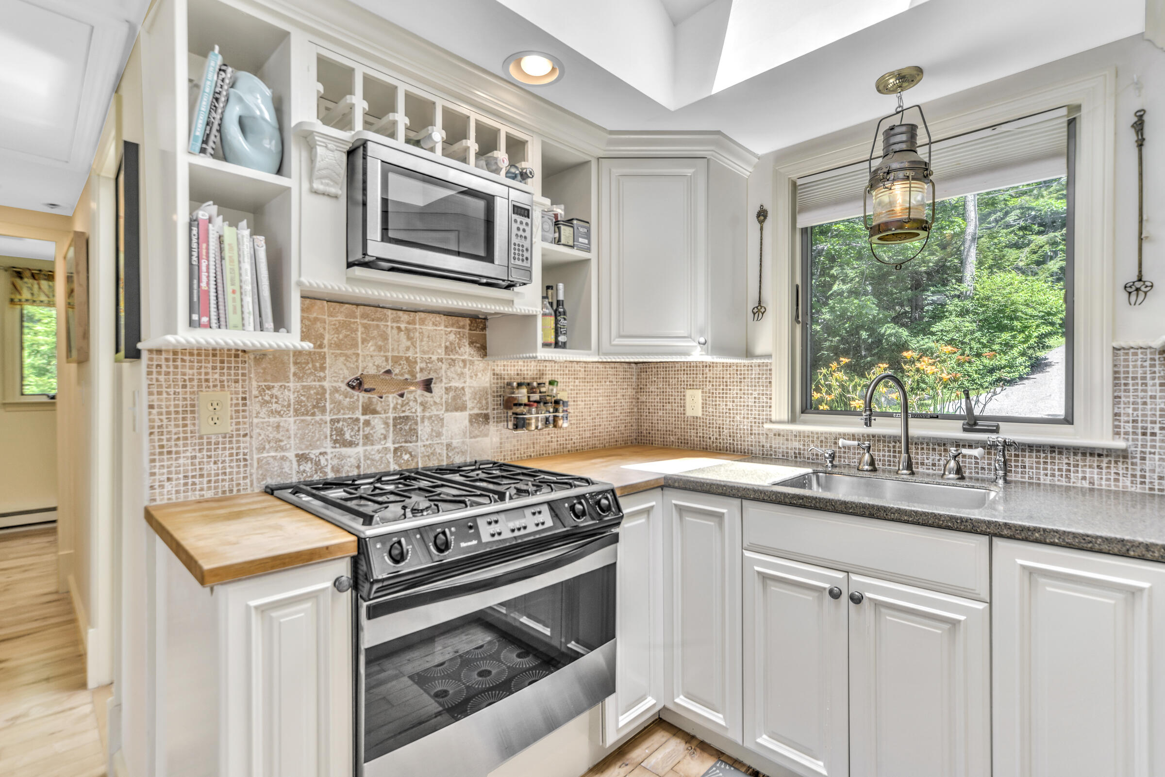 39 Samoset Trail East Boothbay, ME 04544 - Photo 10 of 46 108419-grhd-29