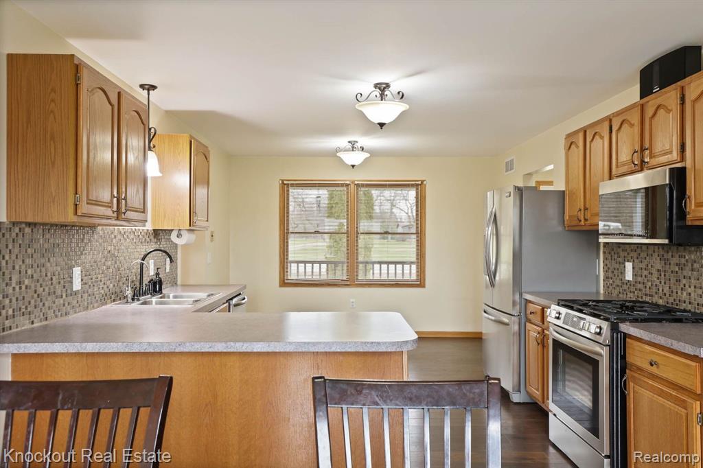 3353 Murphy Lake Road Millington, MI 48746 - Photo 19 of 68