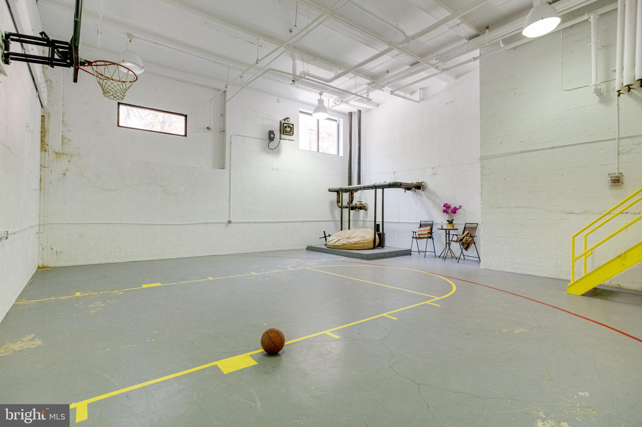 1211 Light Street, Unit 403 Baltimore, MD 21230 - Photo 45 of 52 In Building Gymnasium