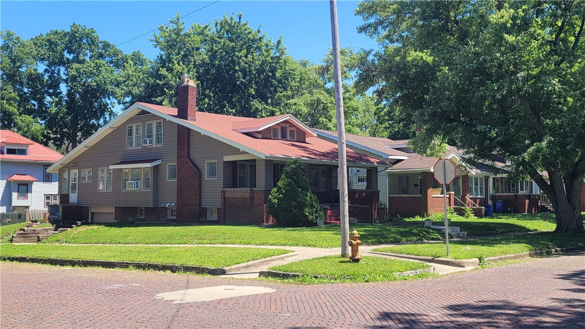 306 South Mc Clellan Avenue Decatur, IL 62522 - Photo 2 of 25