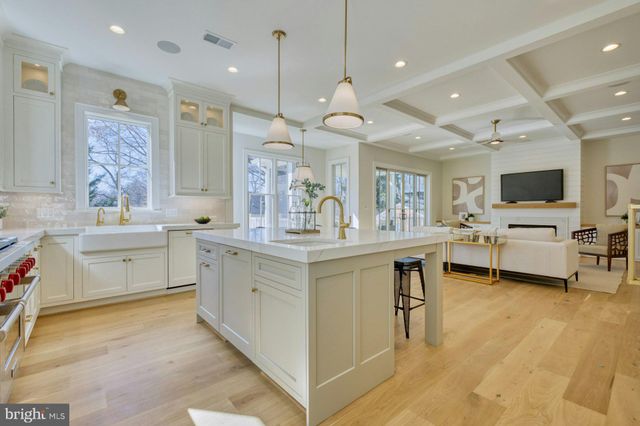 $3,060,000 | 3154 North Quincy Street, Arlington, VA 22207