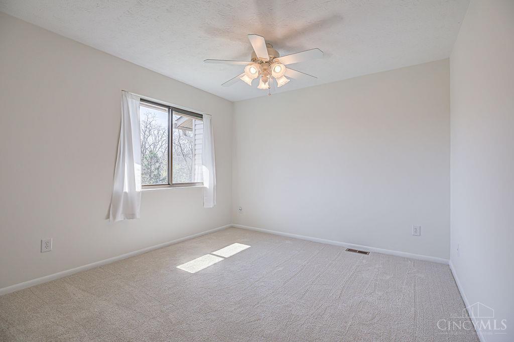 11 Arbor Court Springdale, OH 45246 - Photo 21 of 32