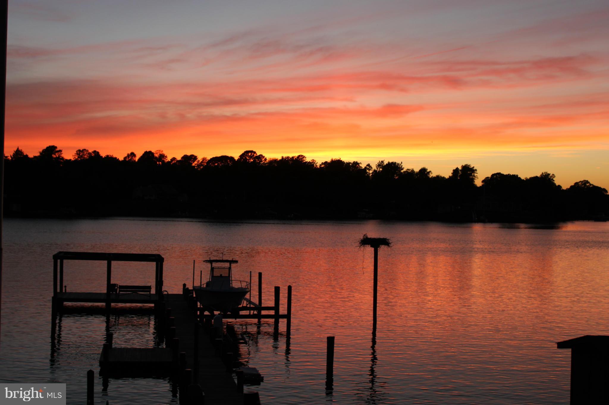 24468 Half Pone Point Road Hollywood, MD 20636 - Photo 3 of 28 Wonderful Sunset