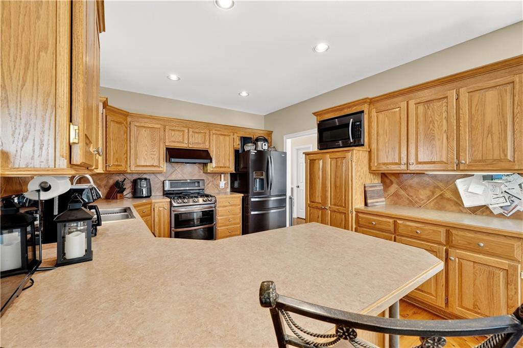 48 Z St Lake Lee's Summit, MO 64086 - Photo 13 of 57