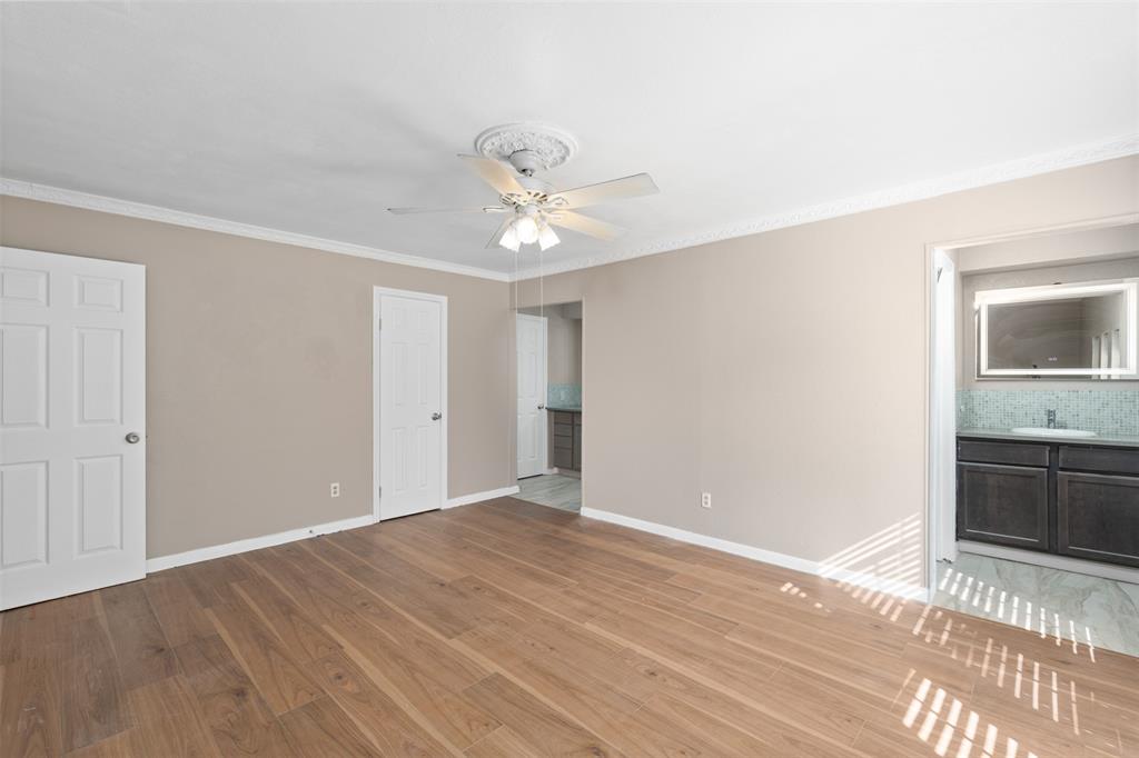 5809 Bobbie Lane Rowlett, TX 75089 - Photo 13 of 31 2 large walk-in closets