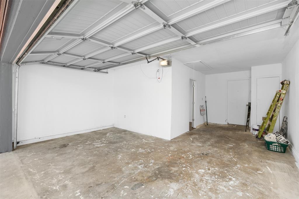 5809 Bobbie Lane Rowlett, TX 75089 - Photo 24 of 31 1 full sized space, an extra 1/2 space and the flex room