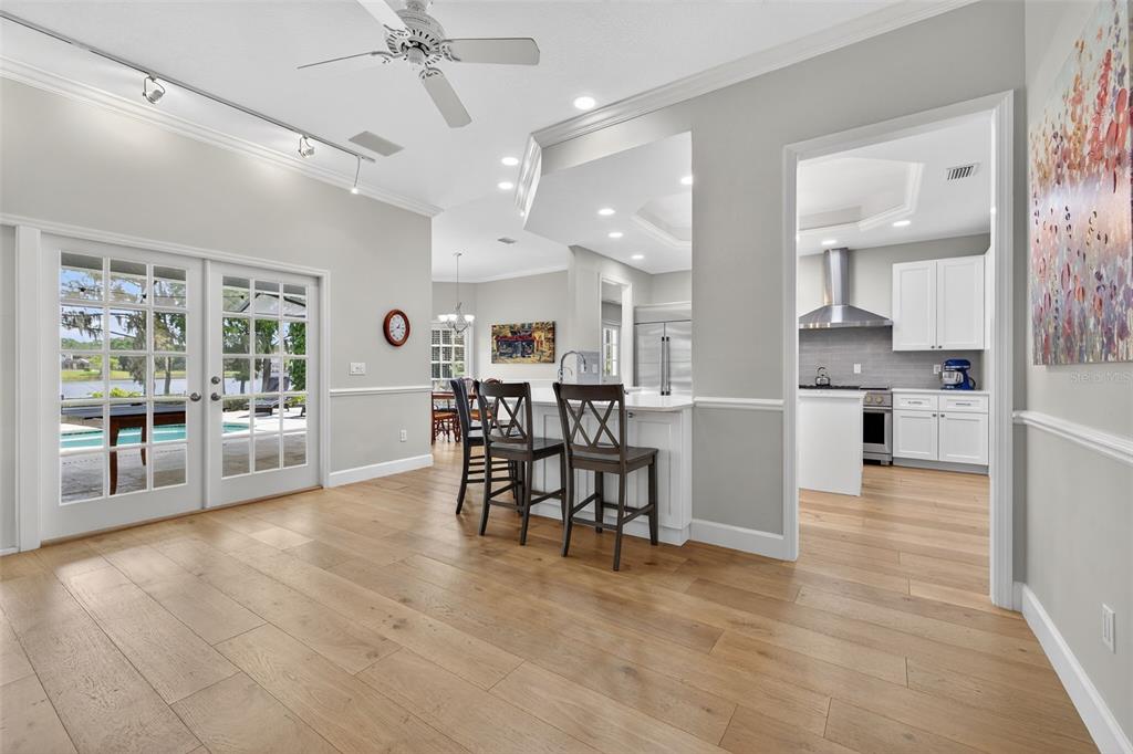 4121 Highland Park Circle Lutz, FL 33558 - Photo 5 of 52