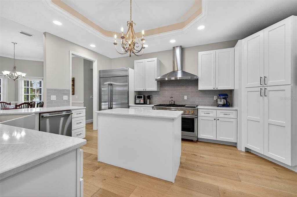 4121 Highland Park Circle Lutz, FL 33558 - Photo 7 of 52