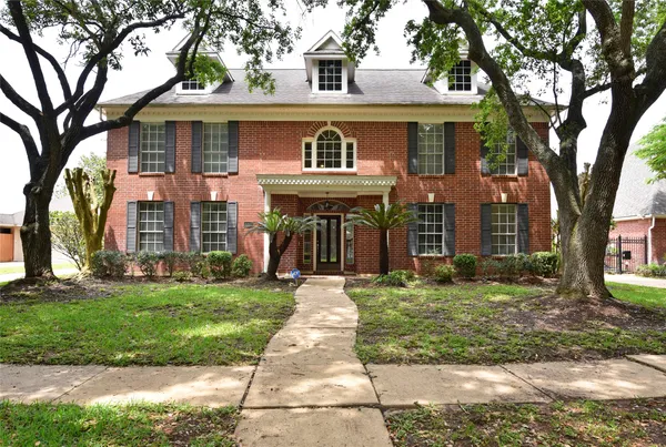$3,950 | 4007 Alice Drive, Sugar Land, TX 77478