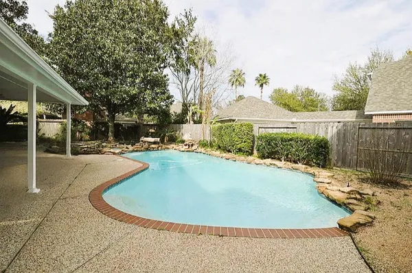 $3,950 | 4007 Alice Drive, Sugar Land, TX 77478