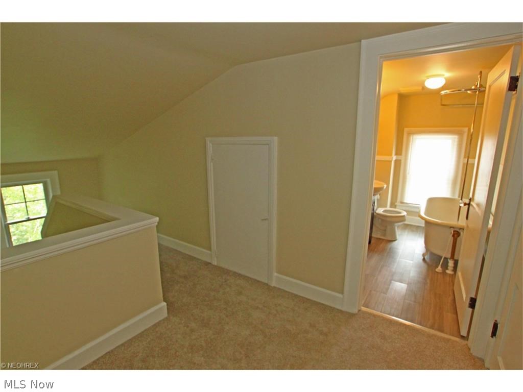 3280 Stockholm Road Cleveland, OH 44120 - Photo 31 of 35