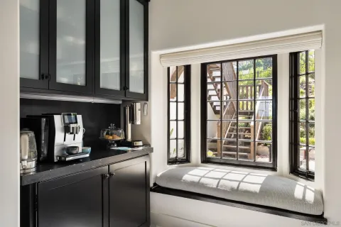 $5,995,000 | 6714 Muirlands Drive, La Jolla, CA 92037