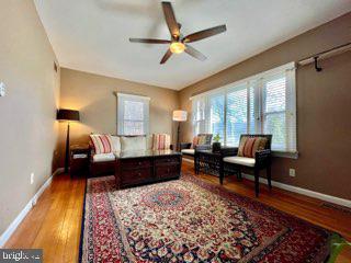 6494 Briggs Road Warrenton, VA 20187 - Photo 20 of 76 Ceiling Fan and Triple Window
