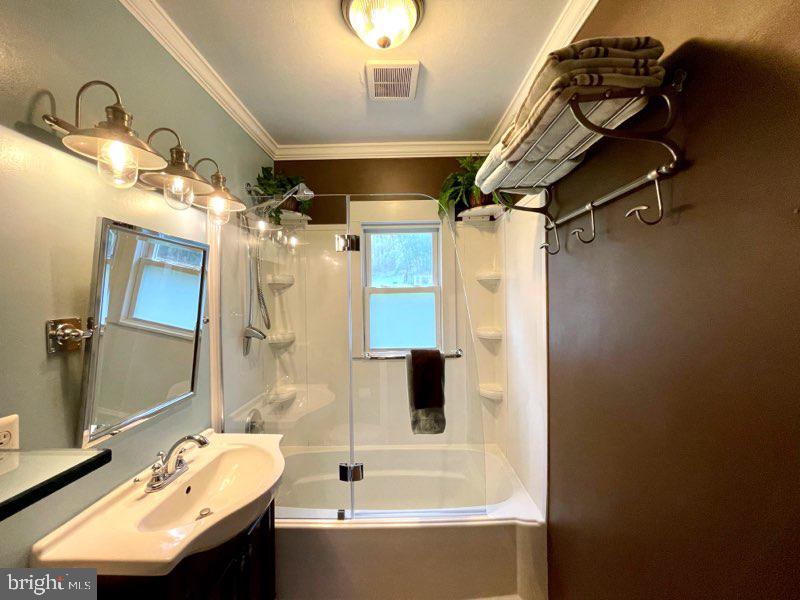 6494 Briggs Road Warrenton, VA 20187 - Photo 41 of 76