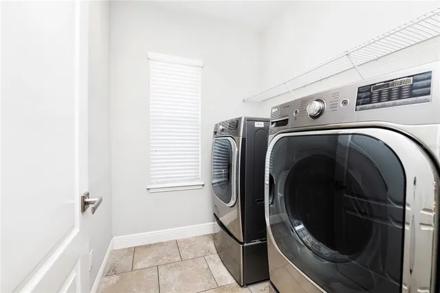 $2,850 | 8555 Pinter Street, Orlando, FL 32827