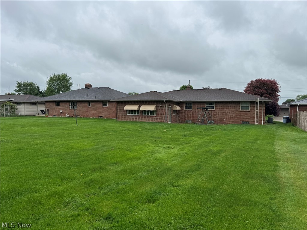 592 Omar Street Struthers, OH 44471 - Photo 10 of 11