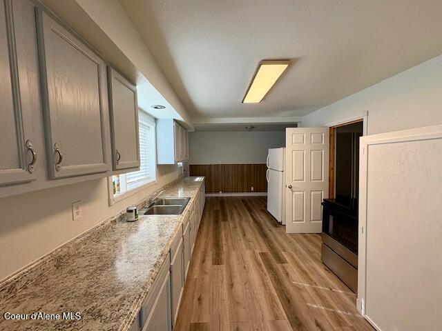 204 Chestnut Street Kellogg, ID 83837 - Photo 3 of 18 IMG_2824