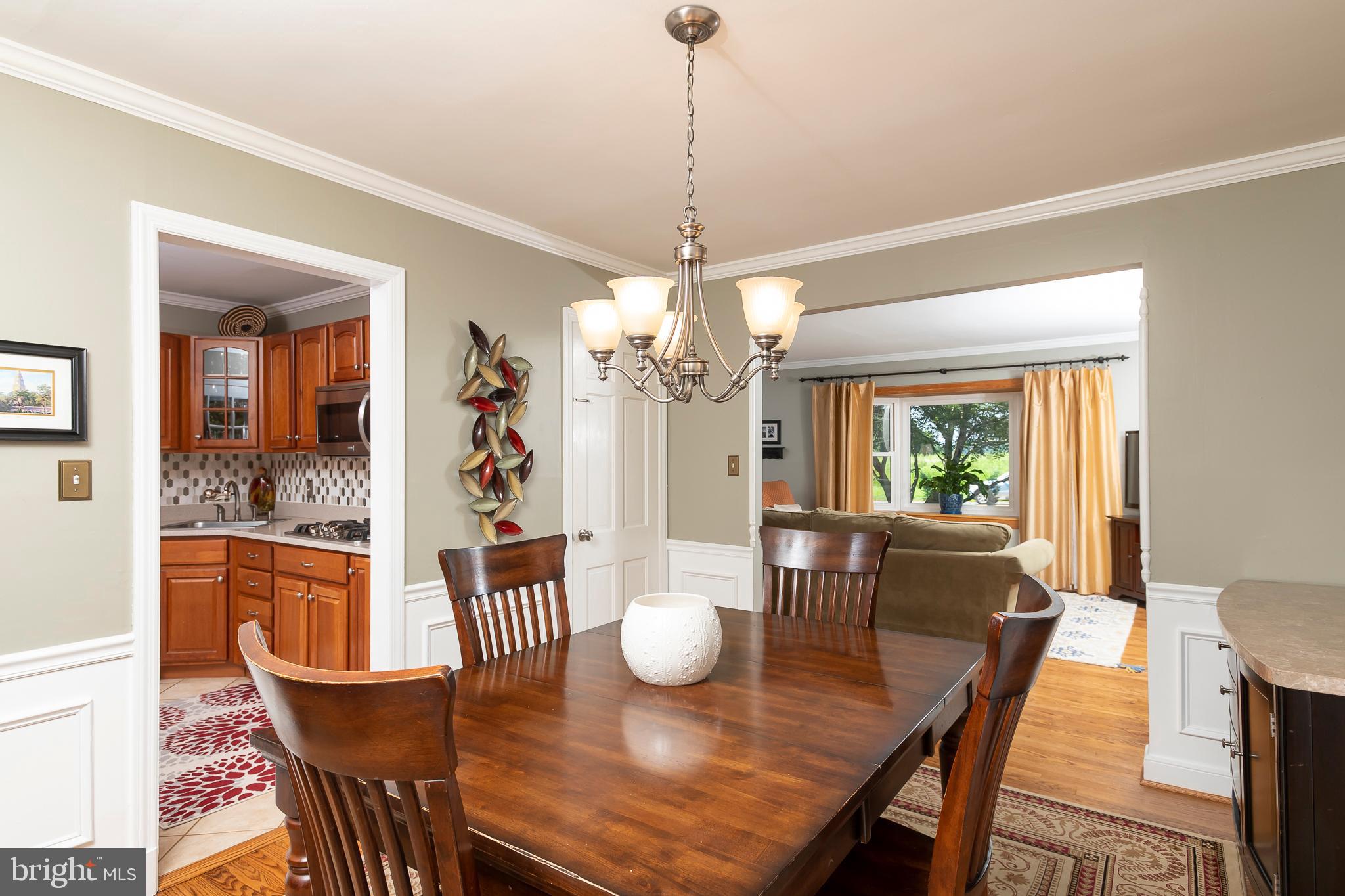 10390 Gorman Road Laurel, MD 20723 - Photo 9 of 40 Dining Room (alt view)