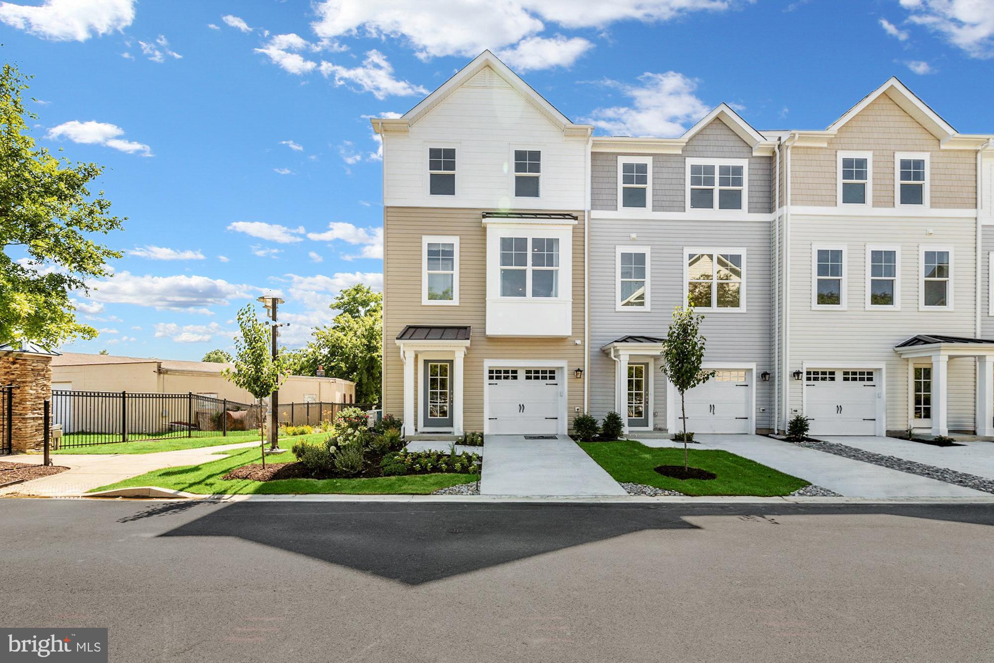 18 Riverside Drive Cambridge, MD 21613 - Photo 4 of 28 Gallery Image 4