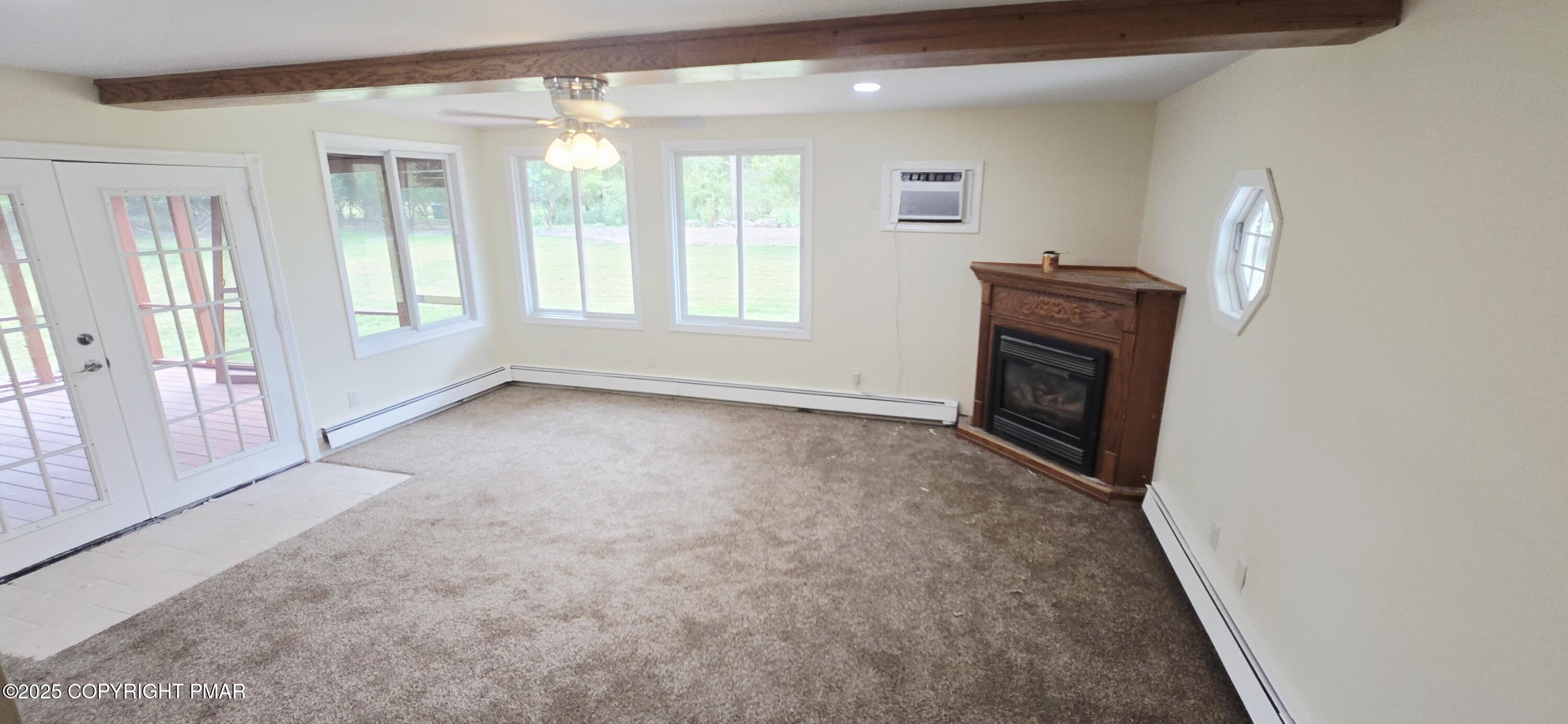 117 Rinker Road Stroudsburg, PA 18360 - Photo 13 of 33 an empty room with windows