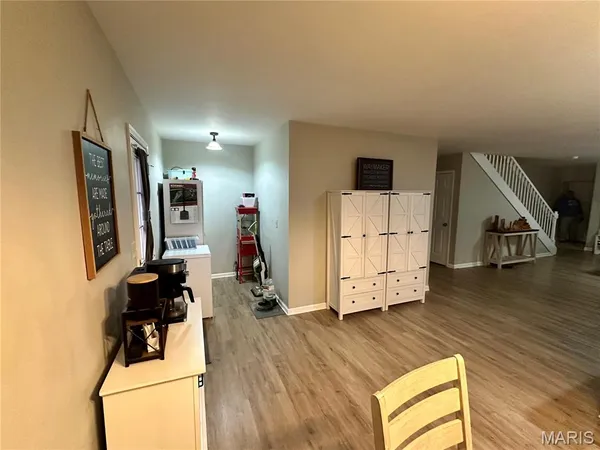 $1,750 | 202 West Delmar Avenue, Unit A, Godfrey, IL 62035