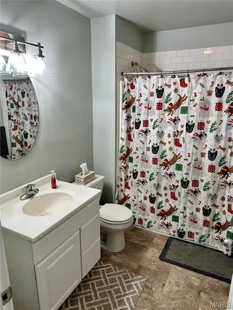 $1,750 | 202 West Delmar Avenue, Unit A, Godfrey, IL 62035