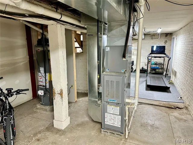 $1,850 | 202 West Delmar Avenue, Unit A, Godfrey, IL 62035