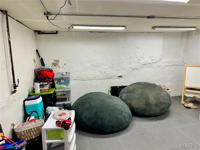 $1,795 | 202 West Delmar Avenue, Unit A, Godfrey, IL 62035