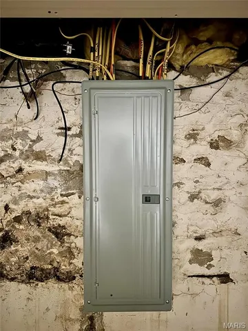 $1,795 | 202 West Delmar Avenue, Unit A, Godfrey, IL 62035