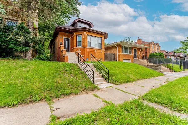 $289,999 | 12238 South Yale Avenue, Chicago, IL 60628