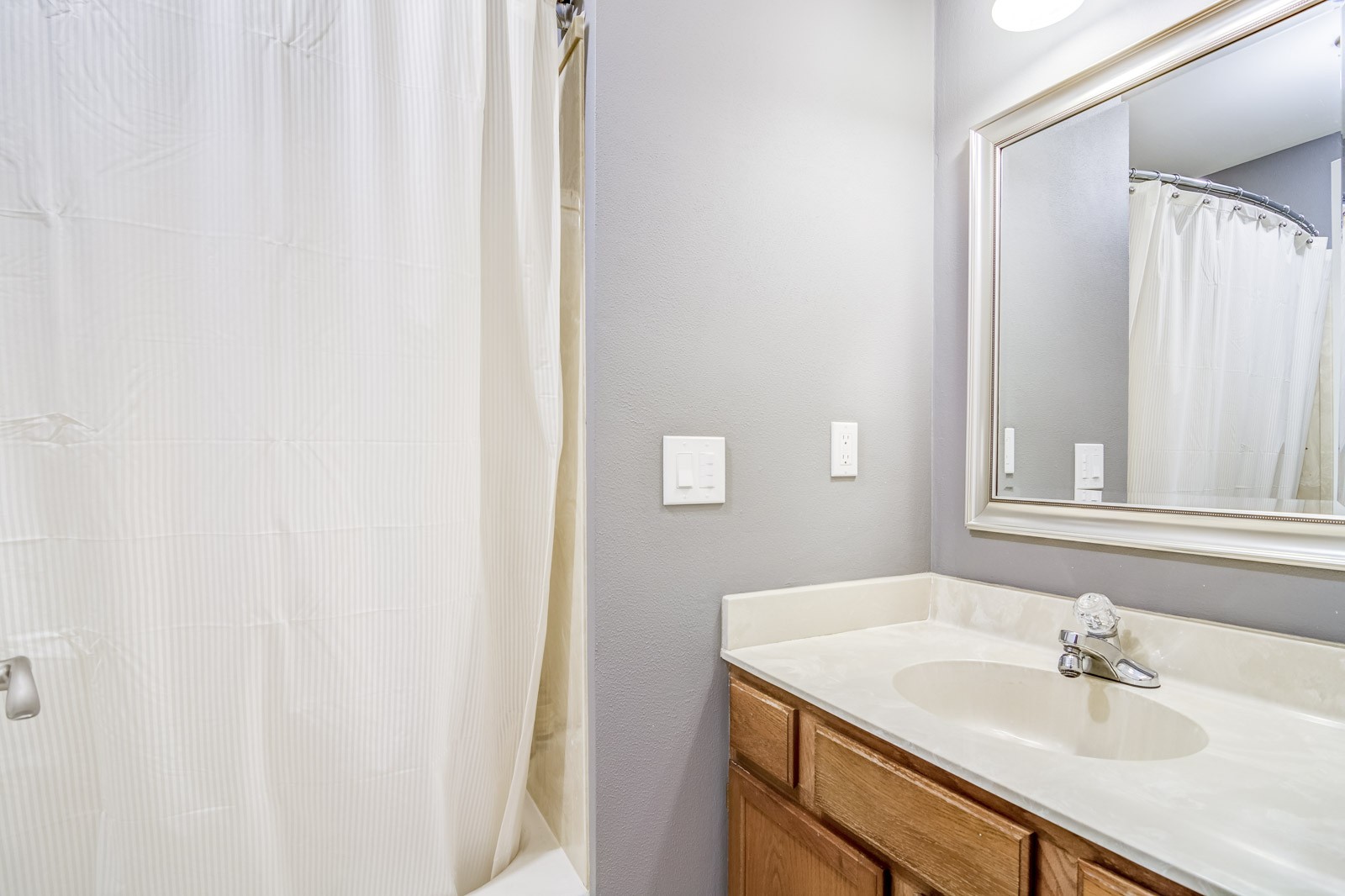 128 Pepper Ridge Circle Antioch, TN 37013 - Photo 14 of 17 Gallery Image 14