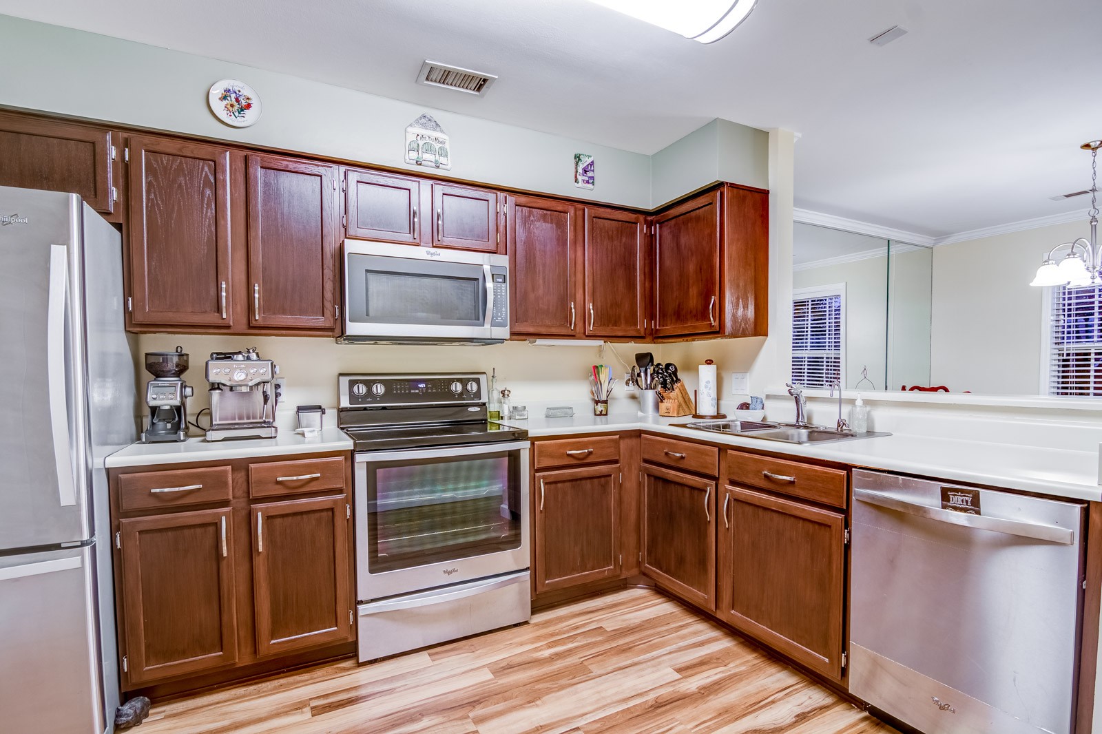 128 Pepper Ridge Circle Antioch, TN 37013 - Photo 6 of 17 Gallery Image 6