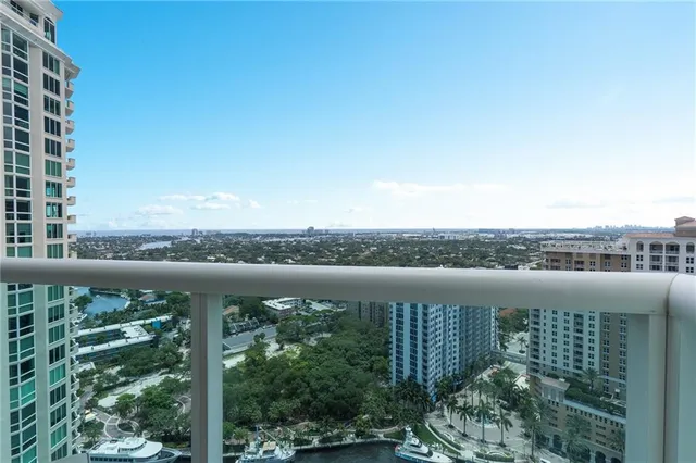 $895,000 | 347 North New River Drive East, Unit 3011, Fort Lauderdale, FL 33301
