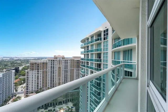 $895,000 | 347 North New River Drive East, Unit 3011, Fort Lauderdale, FL 33301