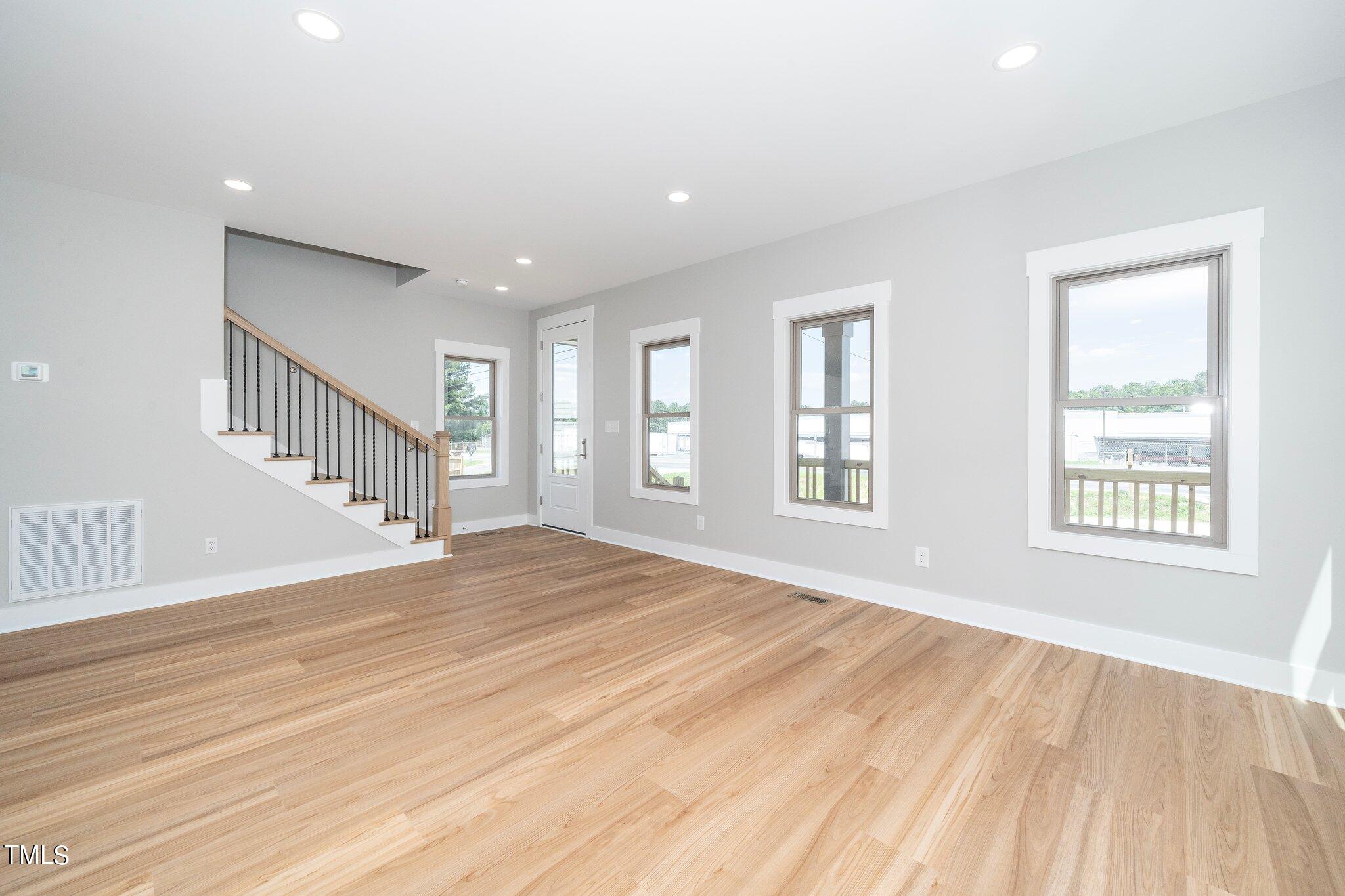 233 North Hoover Road Durham, NC 27703 - Photo 9 of 31 10-web-or-mls-TMLS 233 N Hoover Rd (5 of
