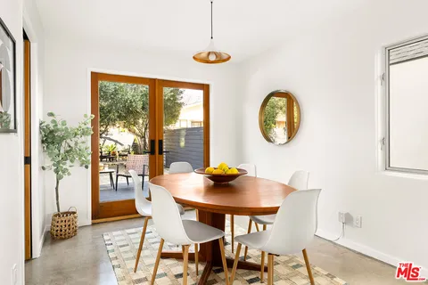 $1,499,000 | 3225 Larga Avenue, Los Angeles, CA 90039