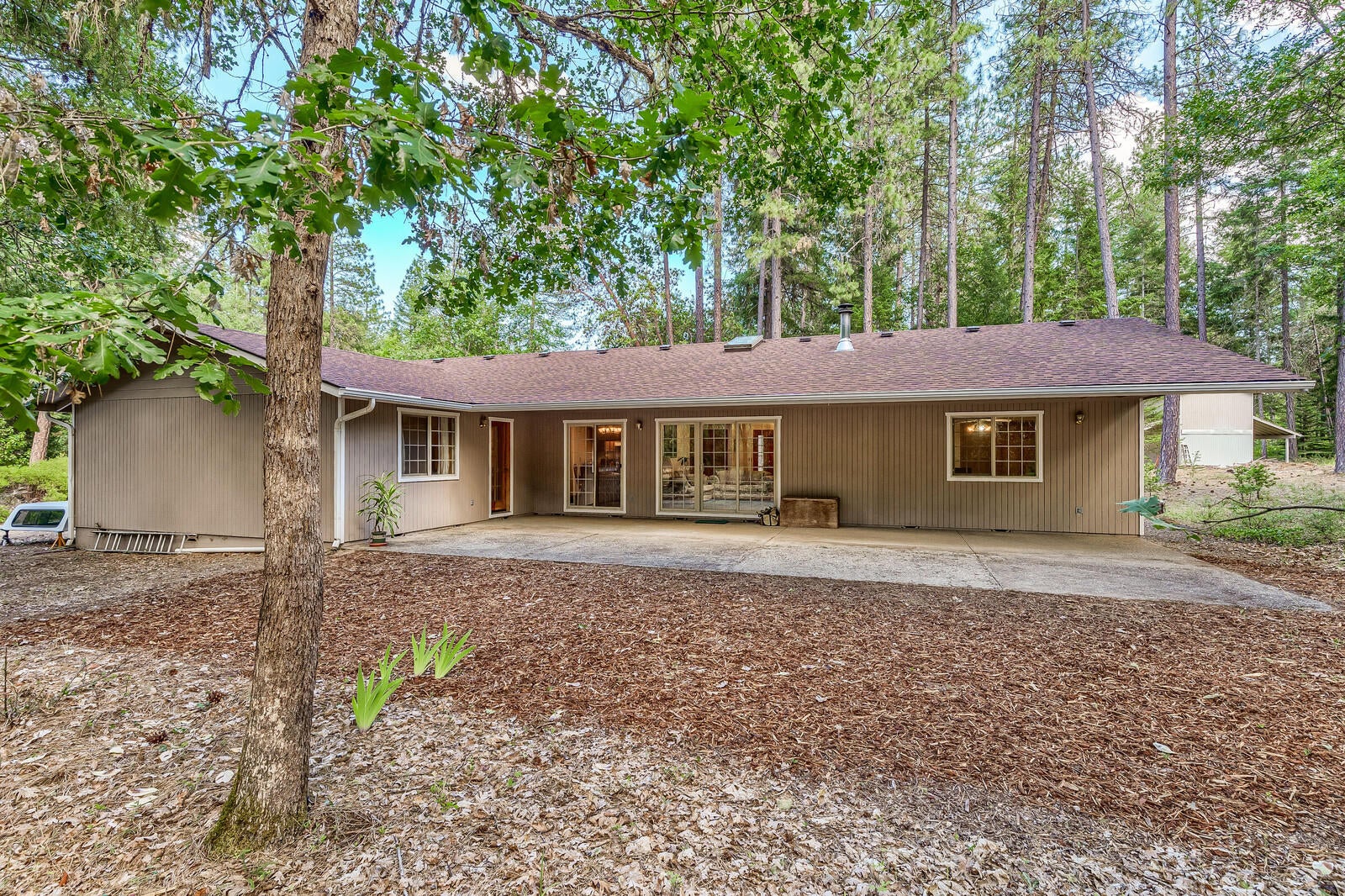 668 Queens Branch Road Rogue River, OR 97537 - Photo 28 of 37 18_QBR_18_mls