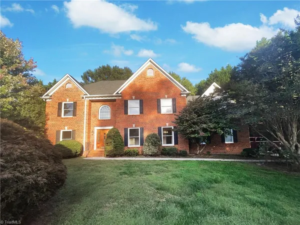 $575,000 | 6010 Morganshire Drive, Summerfield, NC 27358