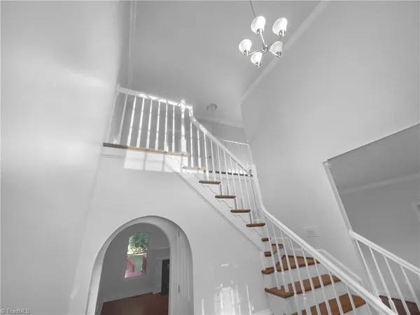 $575,000 | 6010 Morganshire Drive, Summerfield, NC 27358