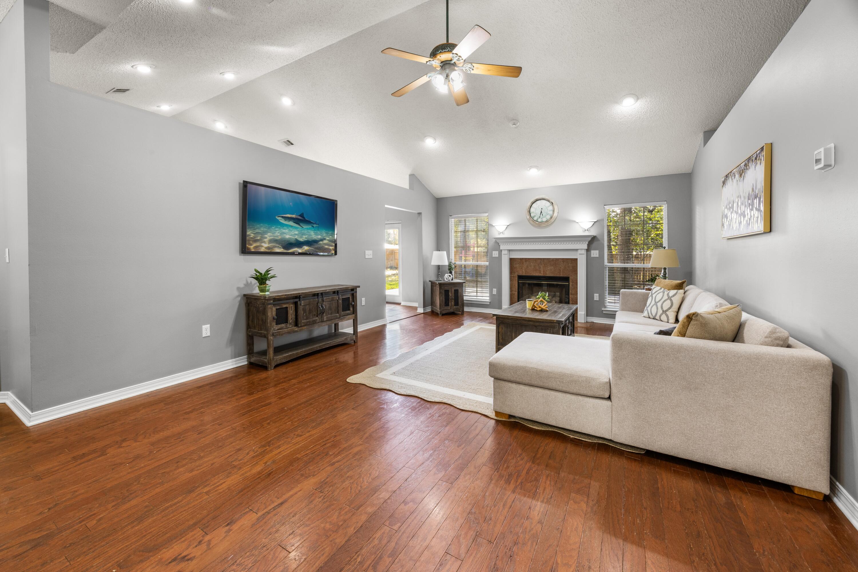 101 Eagle Drive Crestview, FL 32536 - Photo 11 of 56 602A5565