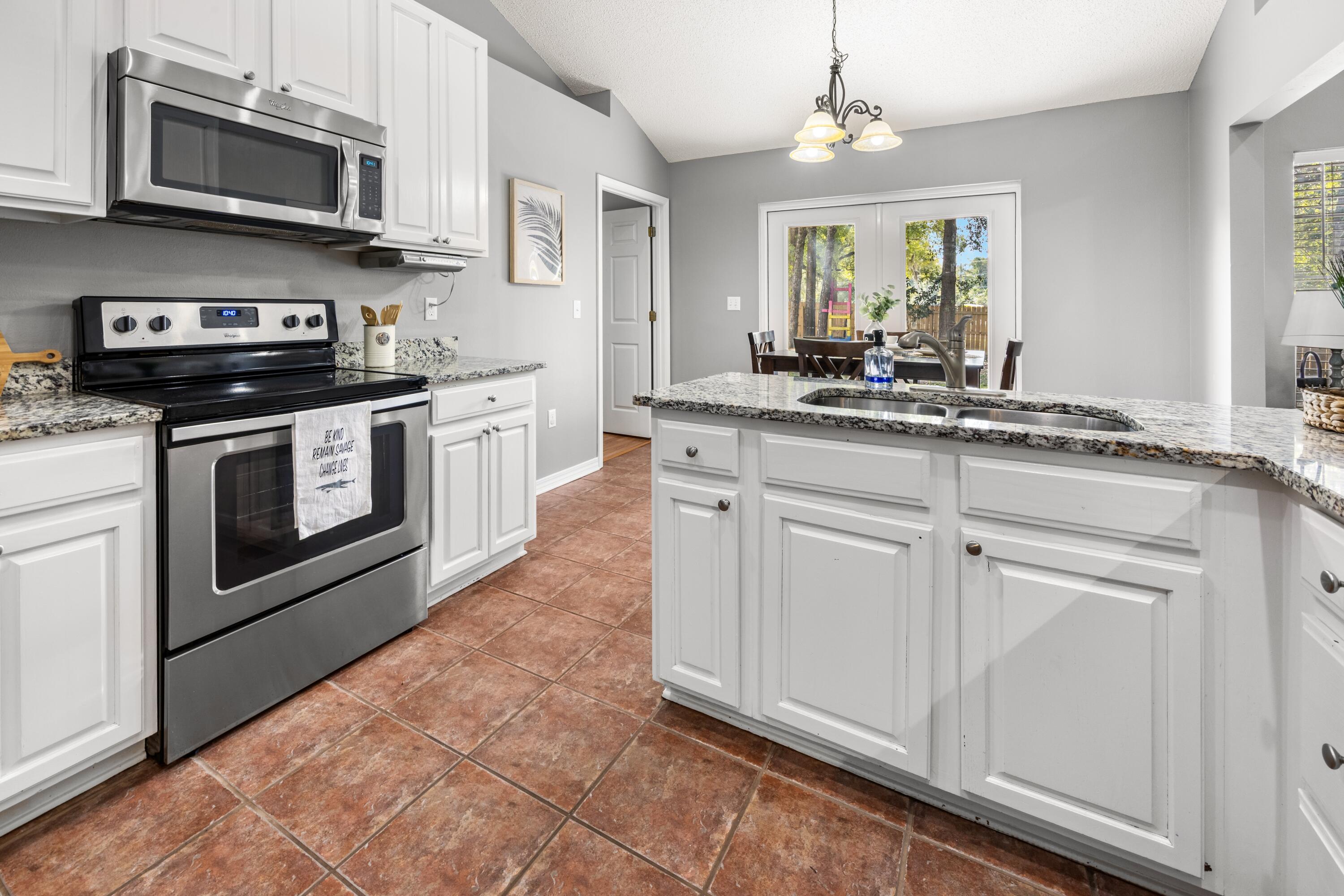 101 Eagle Drive Crestview, FL 32536 - Photo 36 of 56 602A5755