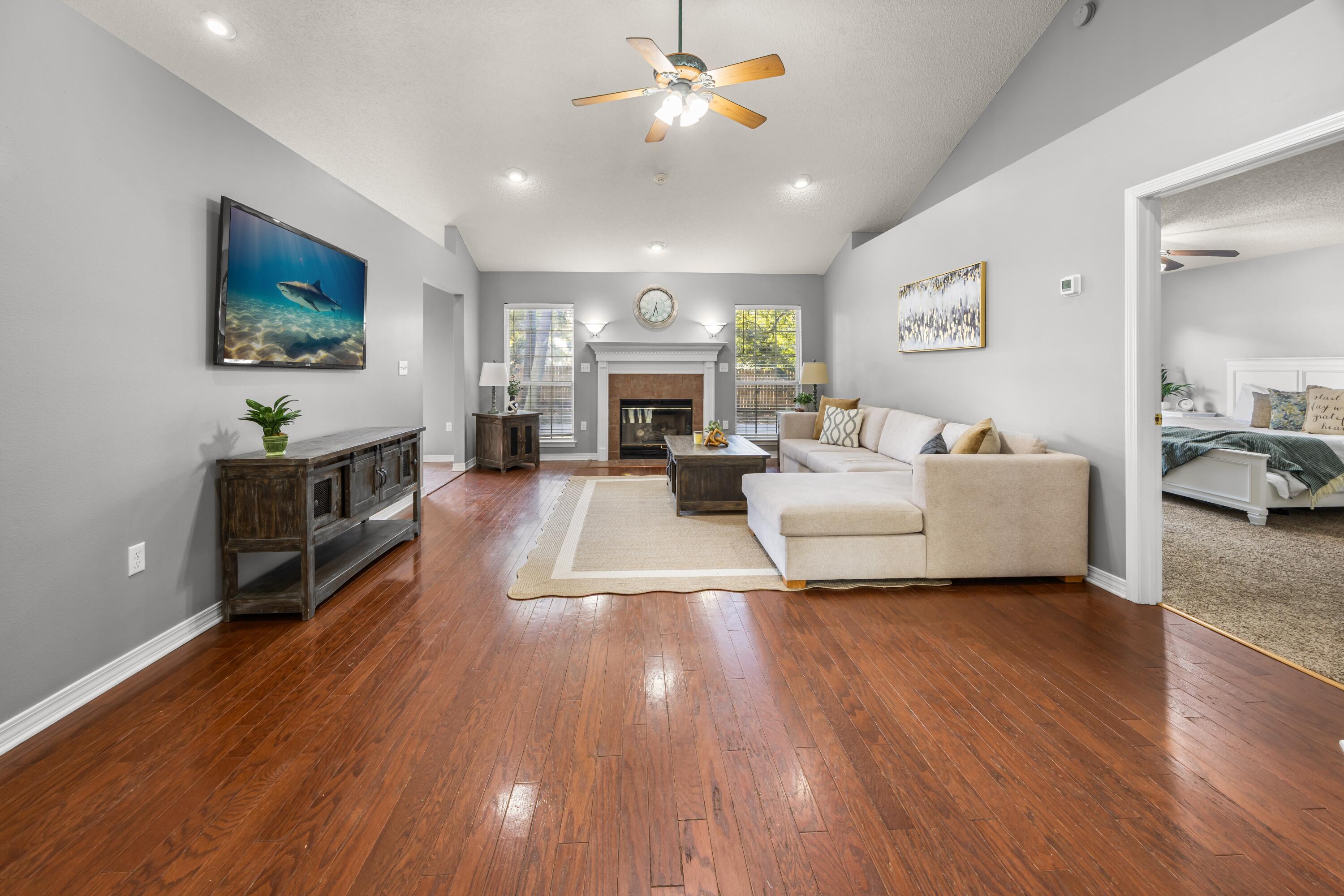 101 Eagle Drive Crestview, FL 32536 - Photo 9 of 56 602A5555